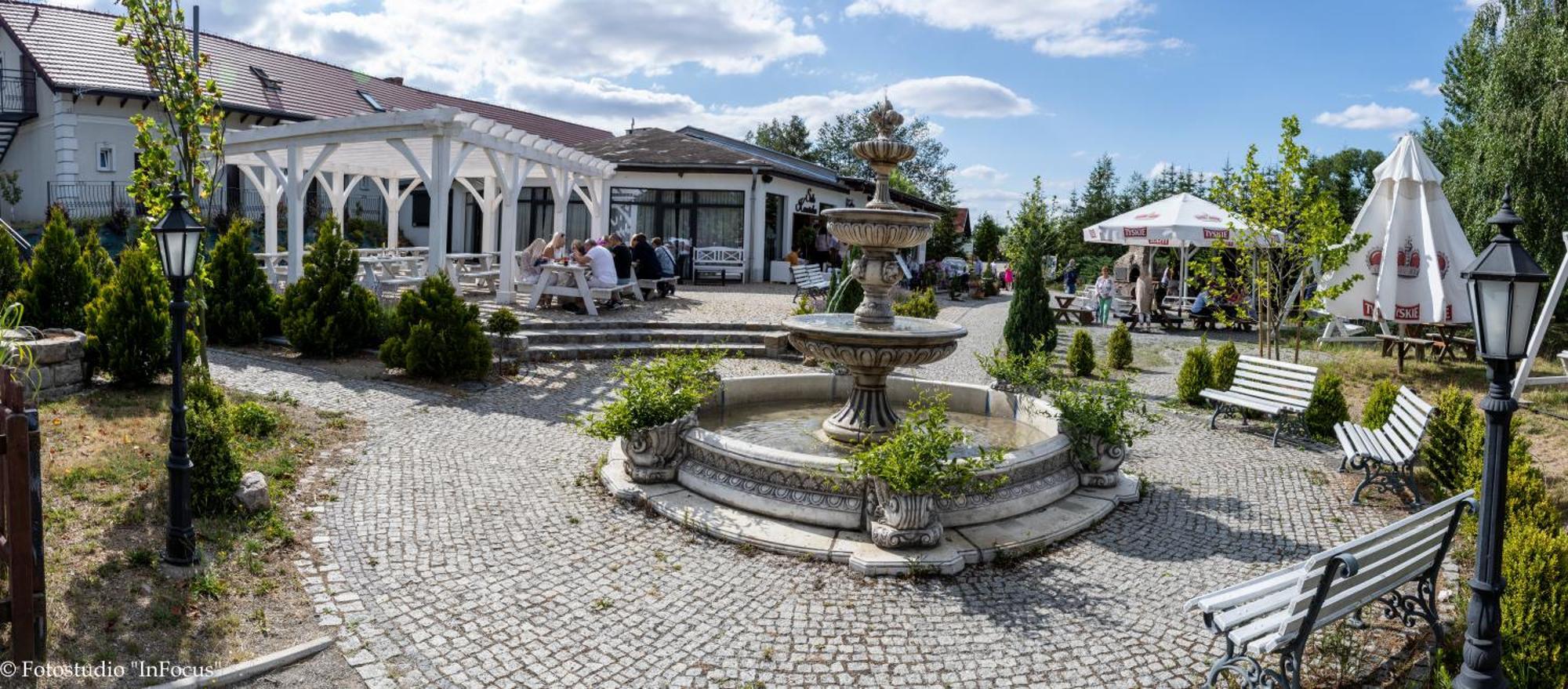Forteca, Pokoje Goscinne Nad Stawem Dzierżoniów 외부 사진